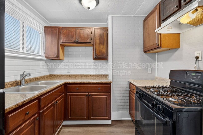 Building Photo - 5430 Hodiamont Ave