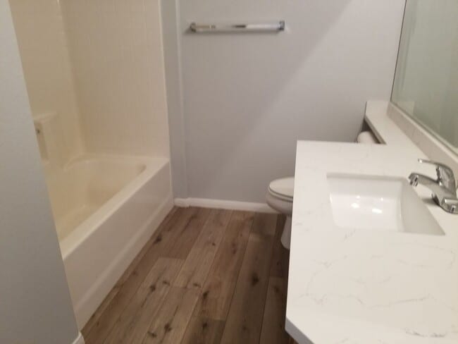 Building Photo - Townhome available in beautiful community