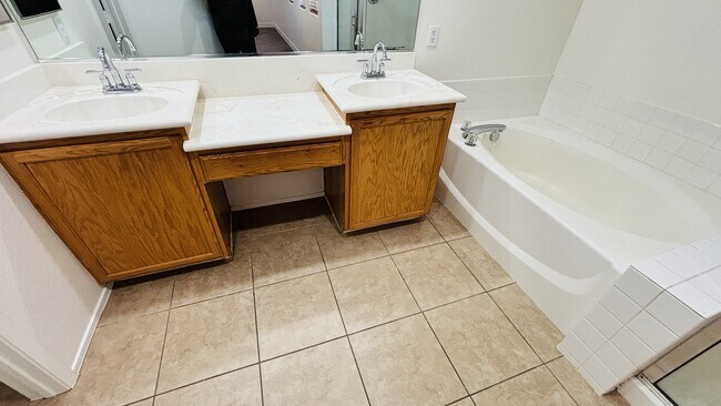 Building Photo - 9380 Malaya Garnet Ct