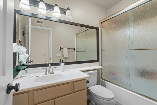 Building Photo - 31500 Britton Cir