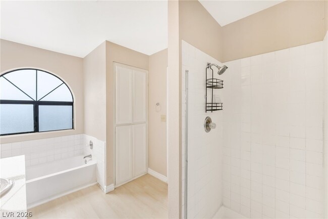 Building Photo - 5818 Cinnabar Ave