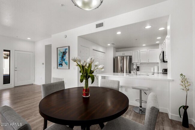 Building Photo - 20121 N 76th St