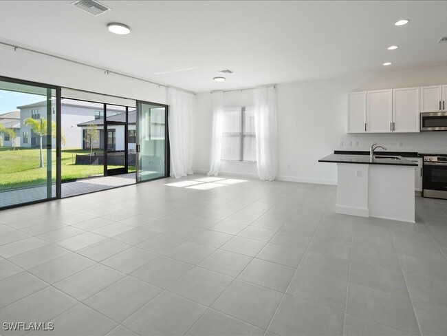 Building Photo - 20791 Fair Oak Ln