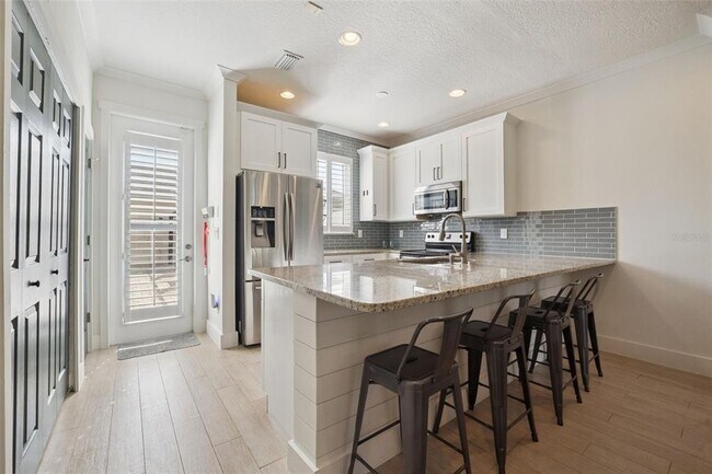 Building Photo - 6939 Pasturelands Pl