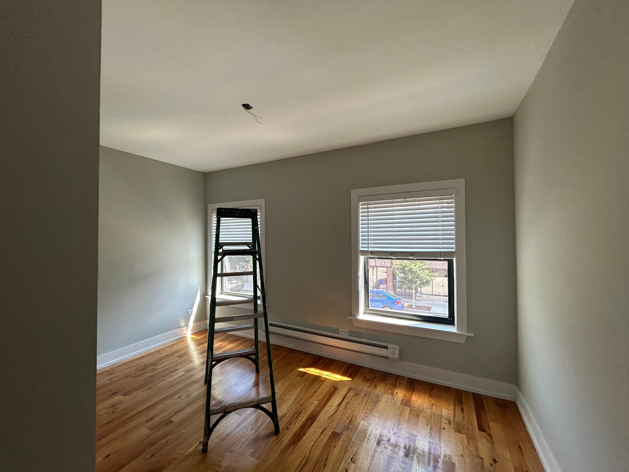 Building Photo - 545 Chestnut St