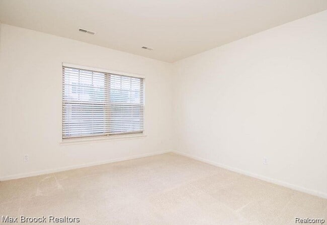 Building Photo - 1404 Raliegh Pl