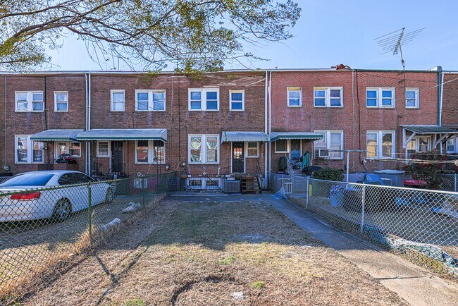 Building Photo - 6426 O'Donnell St