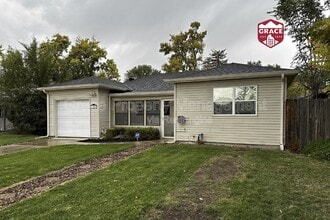 Building Photo - 1685 Yukon St