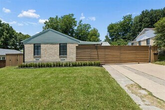Building Photo - 3211 Lawnview Ave