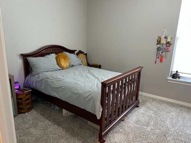 Building Photo - 13682 Cornwallis Dr