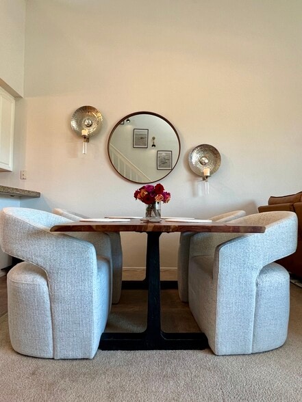 Dining room - 4435 Nobel Dr