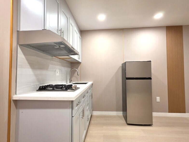 Building Photo - 3207 CA-32