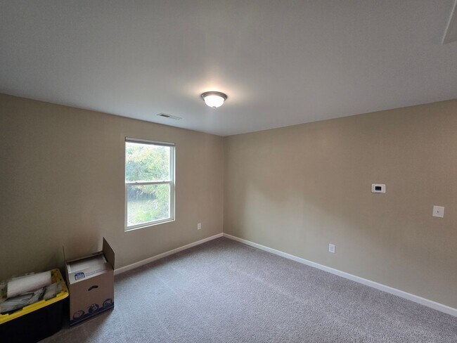 Building Photo - Best Lot in the Neighborhood – Beautiful L...