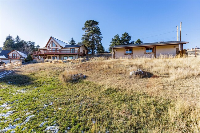 Building Photo - Incredible 5 BD/5 BA Mountain Home in the ...