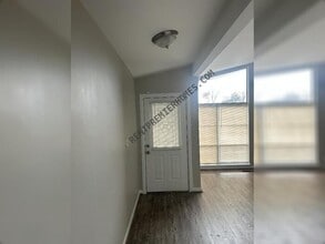 Building Photo - 7333 E 58th Pl