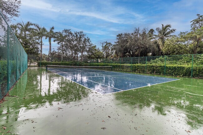 Building Photo - 7447 Briella Dr