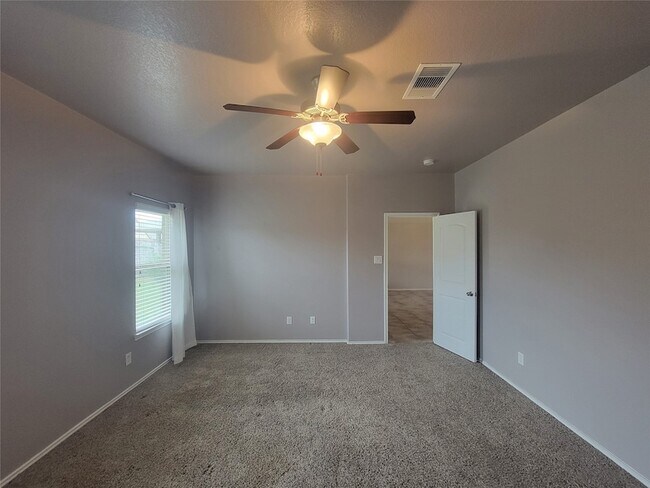 Building Photo - 4511 Terrazza Verde Dr