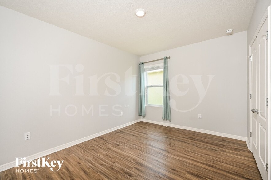 Building Photo - 2821 Taton Trace