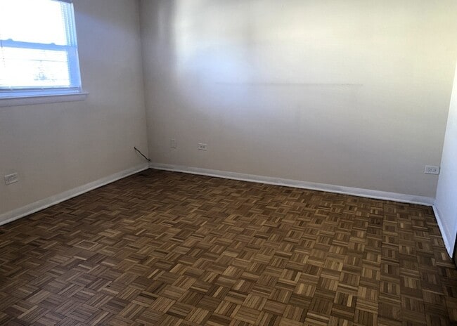 Building Photo - 216 9th Ave