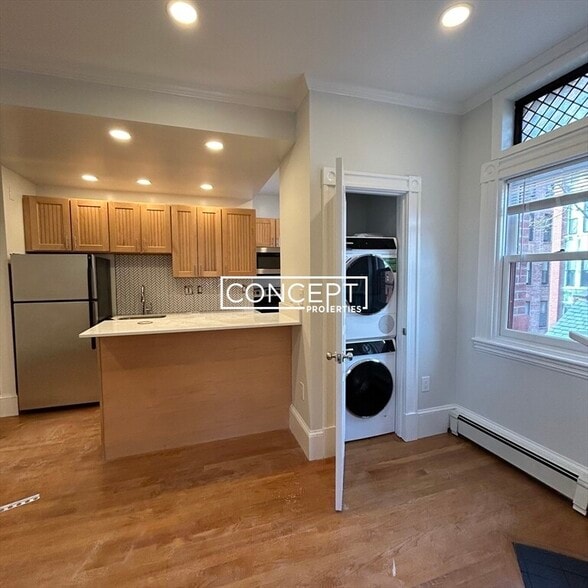 Building Photo - 195 Commonwealth Ave