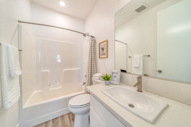 Building Photo - Phase 1 Bungalow Rental - Lot D40 Main