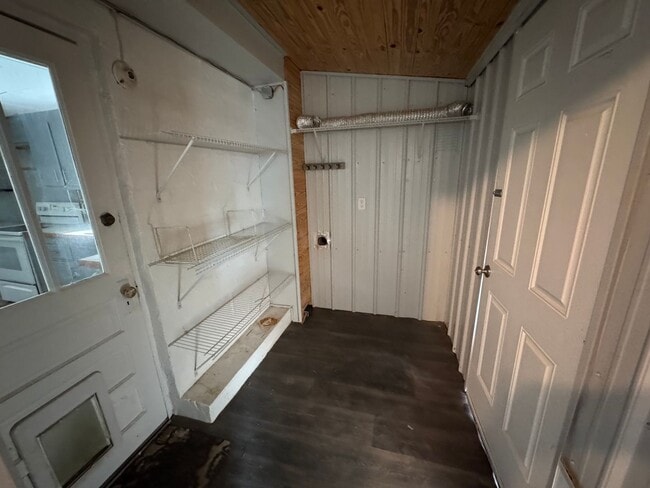 Building Photo - 111 Althea St