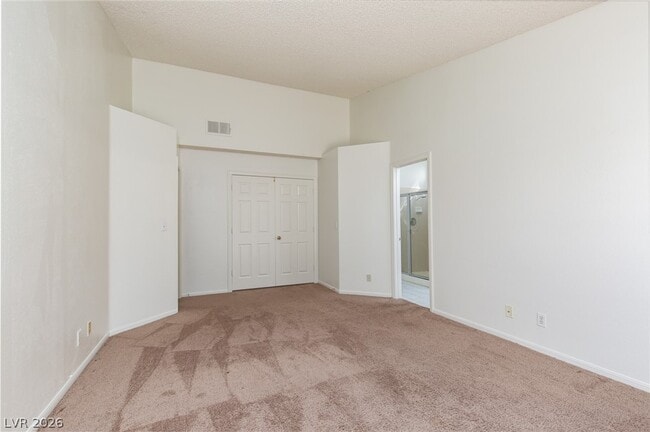 Building Photo - 121 Hanover Dr