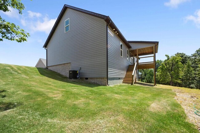 Building Photo - 269 Sentry Oaks
