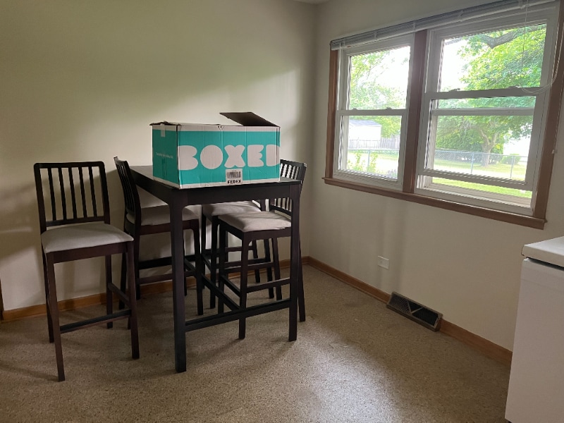 Building Photo - 106 S Bobby Ln