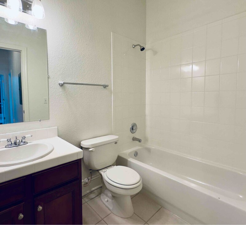 Building Photo - 3211 Zuni St