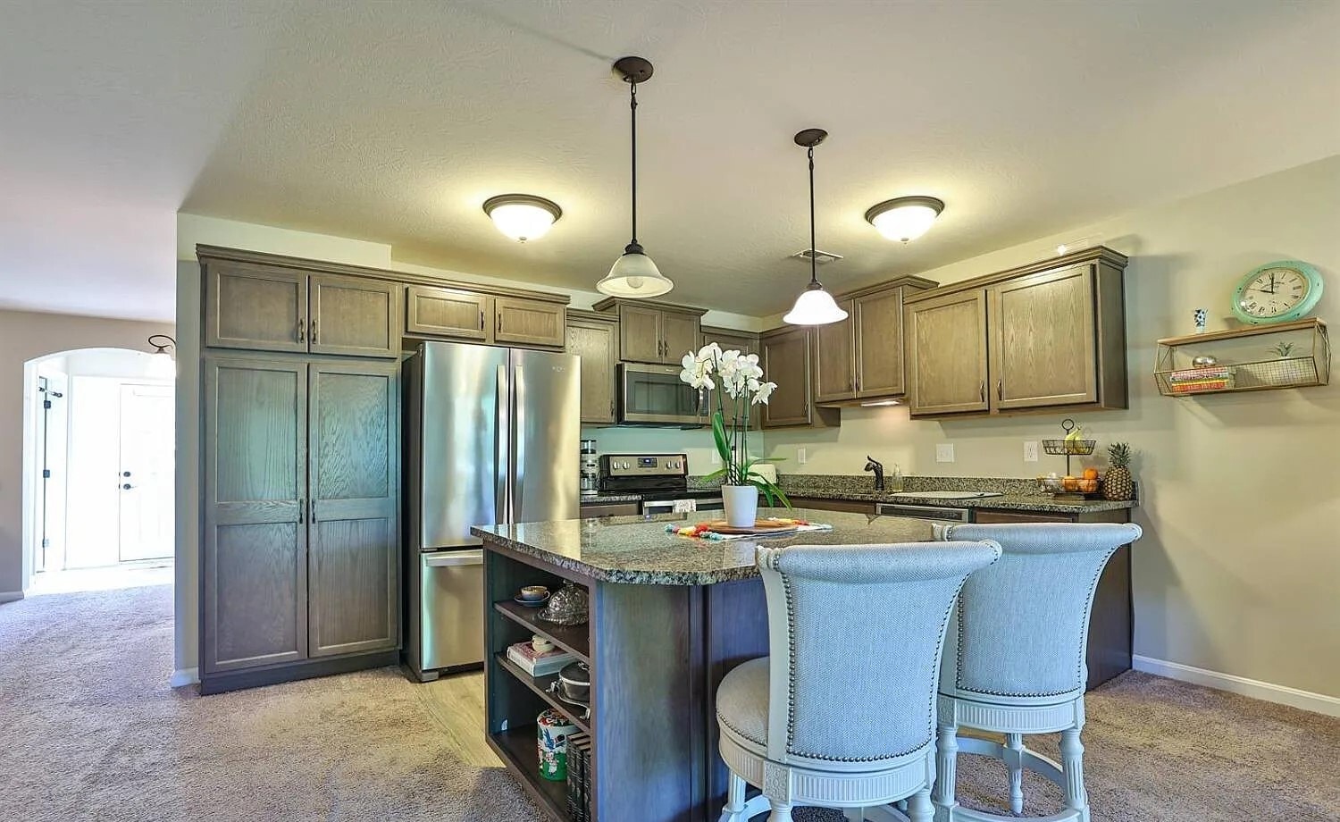 Building Photo - 7947 Oakbridge Way