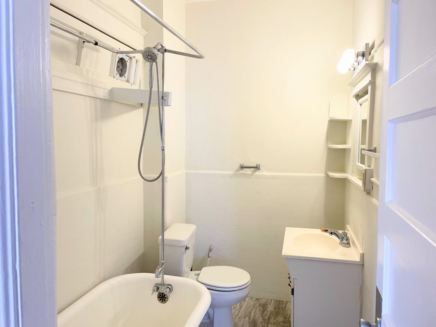 Building Photo - 1715 P St NW