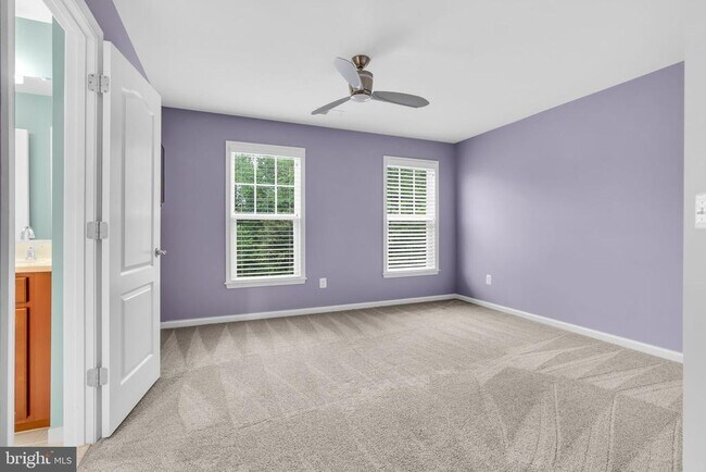 Building Photo - 40578 Sculpin Ct