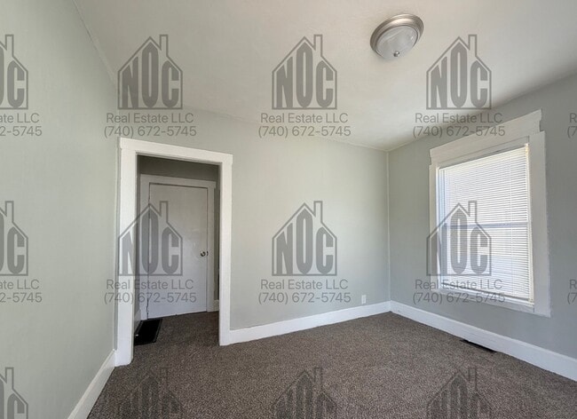 Building Photo - 915-915 Pierce Ave