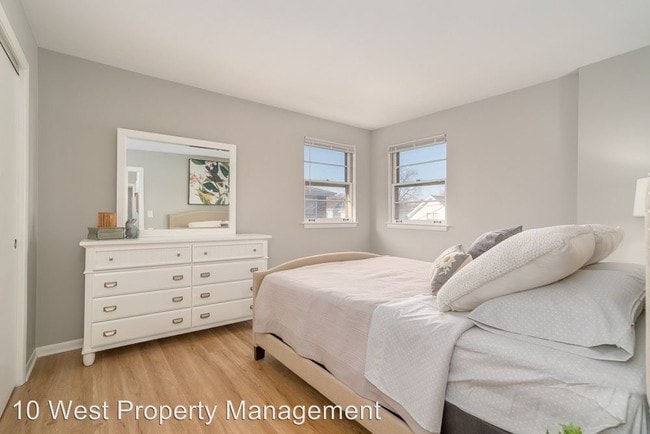 Building Photo - 34-46 S Kensington Ave