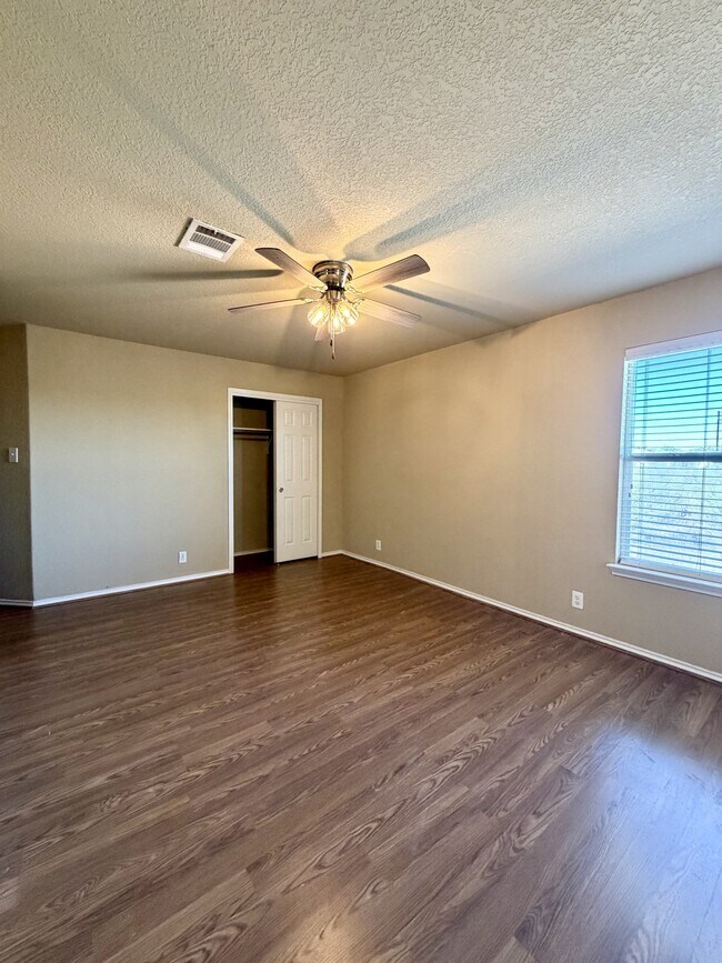 Building Photo - 7027 Fisherman Sky