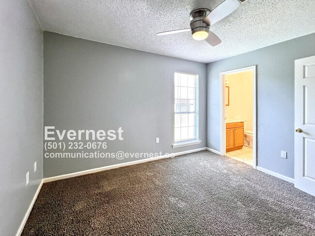 Building Photo - 2340 Krystal Kreek Dr