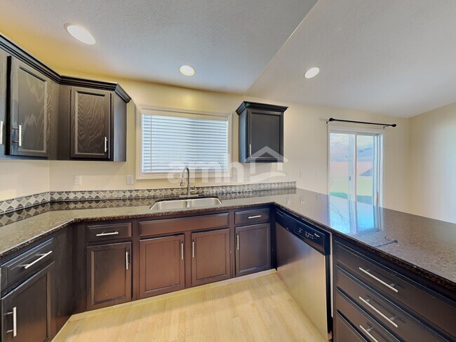 Building Photo - 2360 N Grey Hawk Ave