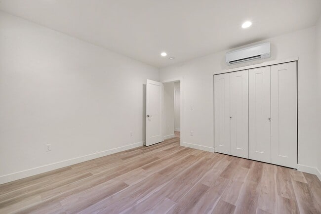 Building Photo - Modern 3BD/2.5BA Home in Sudden Valley – B...