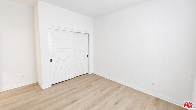 Building Photo - 6972 Calla Lily Dr