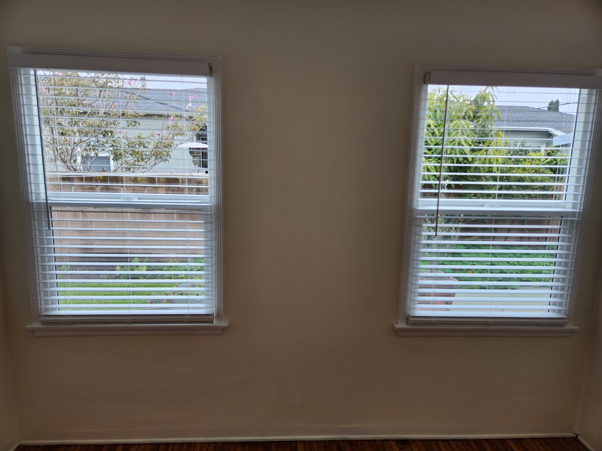 Building Photo - 12019 Ocean Park Blvd