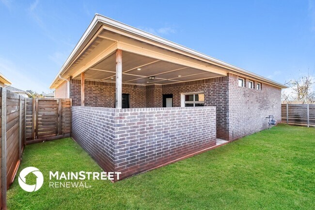Building Photo - 11215 Paradise Out Ln