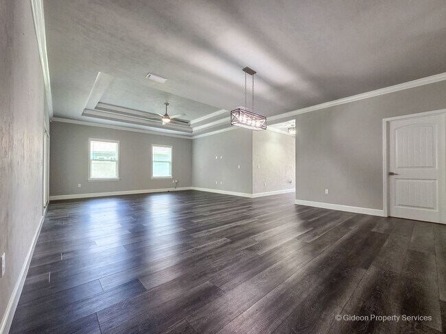 Building Photo - 1757 SW 72nd CIR