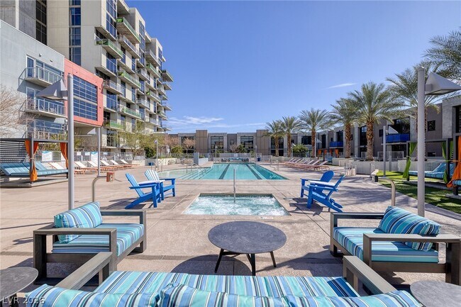 Building Photo - 353 E Bonneville Ave