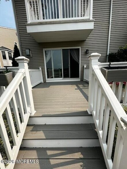 Building Photo - 15 Chapin Ave