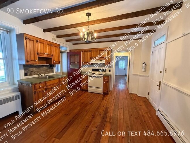 Building Photo - 90 Smoketown Rd