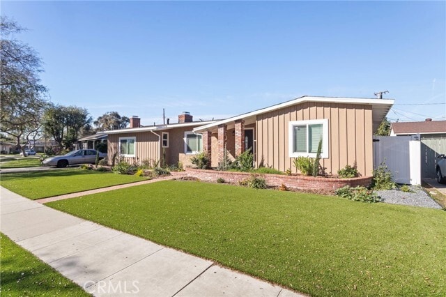 Building Photo - 5741 E 23rd St