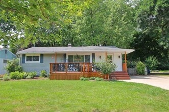 Building Photo - 1613 Jay Street