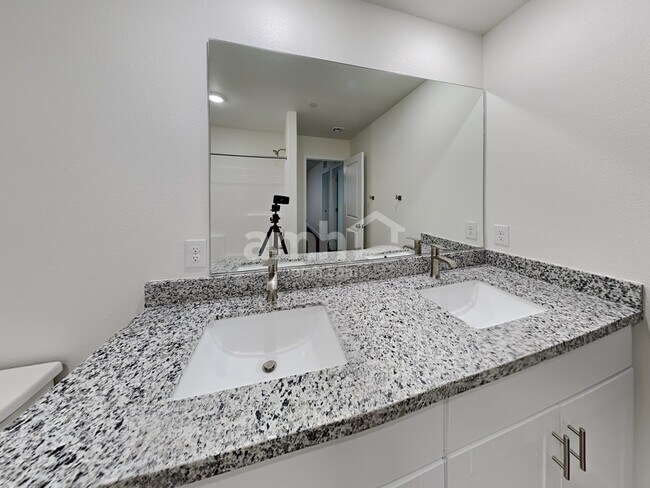 Building Photo - 78 Miners Reserve Ln