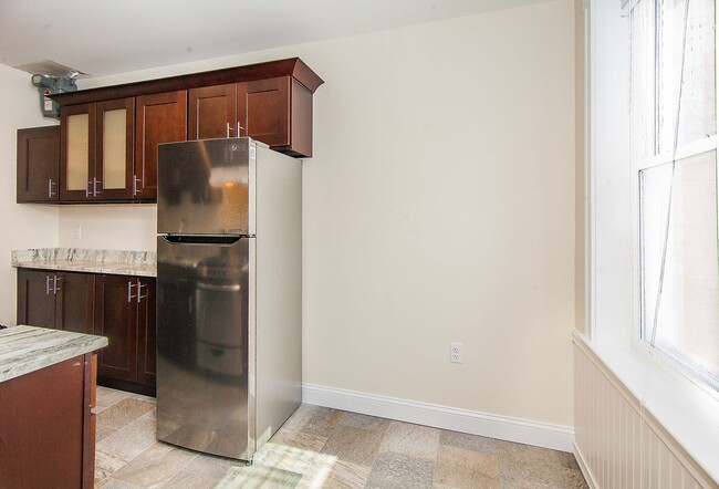 Building Photo - Cozy Allston 1 Bed